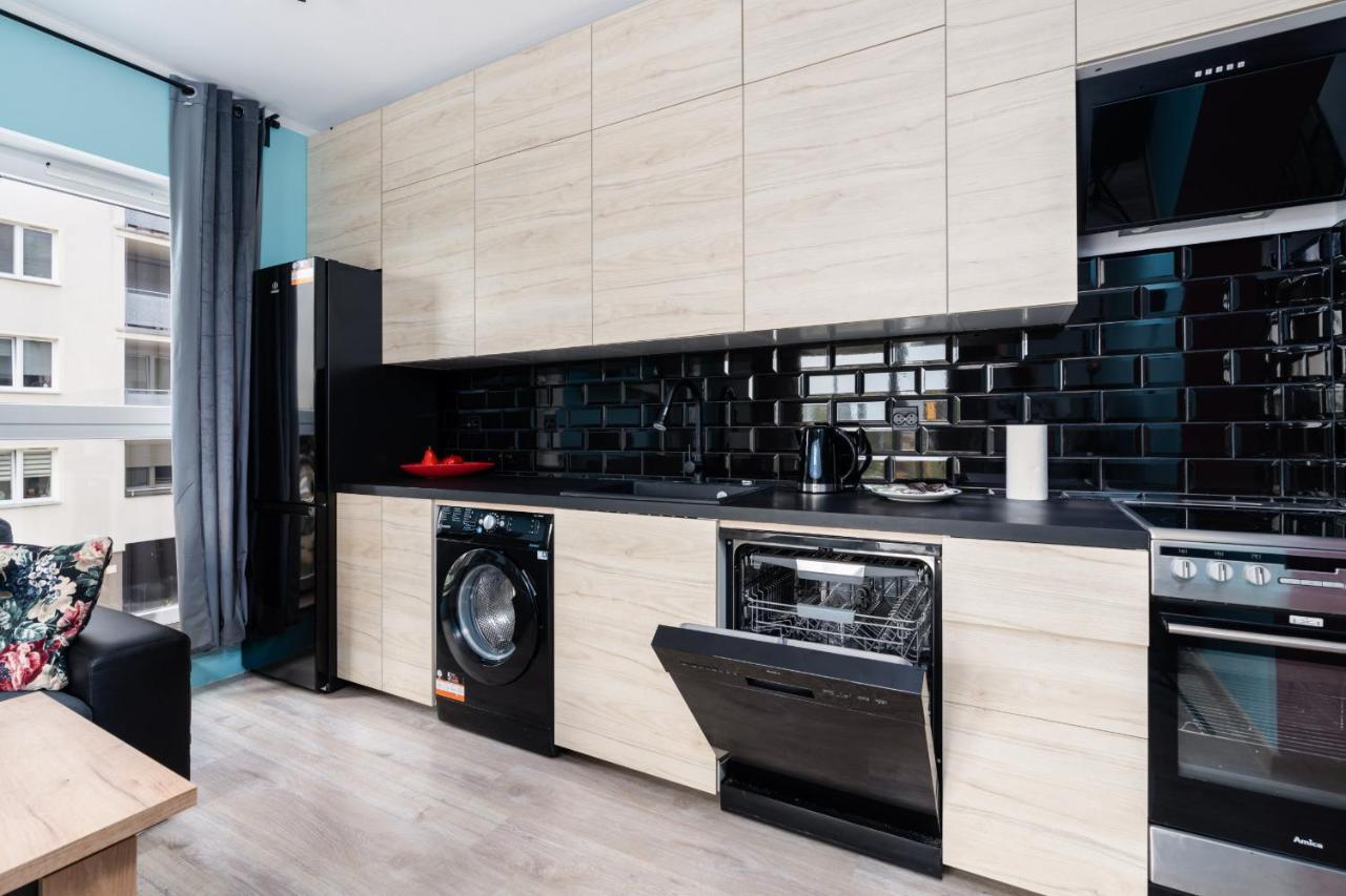 Modern Apartment With Balcony & Free Garage Poznan By Noclegi Renters Экстерьер фото